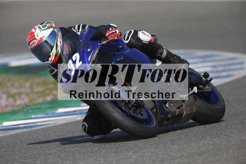 /Archiv-2024/01 26.-28.01.2024 Moto Center Thun Jerez/Gruppe gruen-green/32